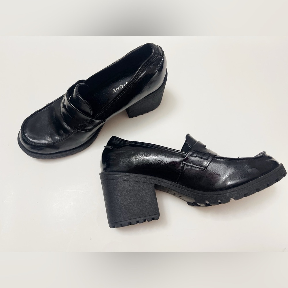 Sun + Stone Women's Patent Leather Black Loafers Chunky Heels Preppy Academia